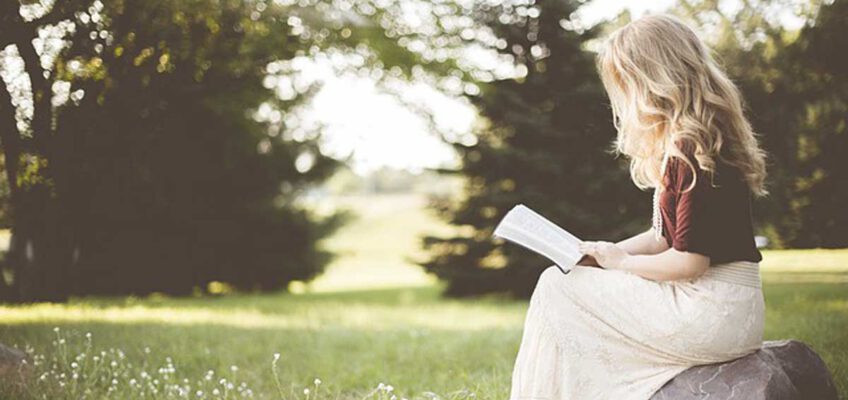 langste dag van het jaar. Lees marathon. lezen. boekenliefde.